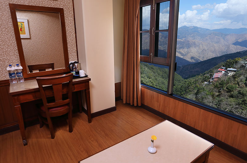 Hotel Vishnu Palace-Superior Honeymoon Special Room View_3